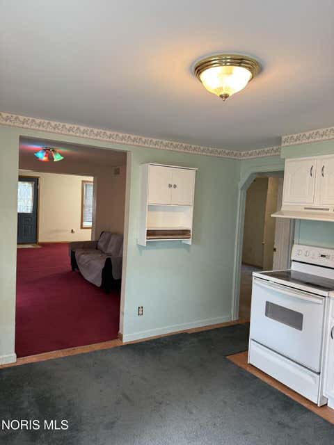 Tiny photo for 55 Roland Court, Rossford, OH 43460 (MLS # 10011609)