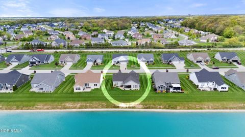 Tiny photo for 15079 E Sunset Maple Drive, Perrysburg, OH 43551 (MLS # 10007422)