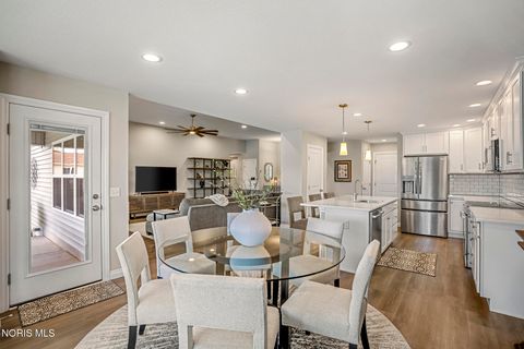 Tiny photo for 15079 E Sunset Maple Drive, Perrysburg, OH 43551 (MLS # 10007422)