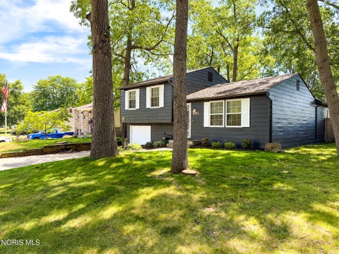 Tiny photo for 6701 Burnham Green Road, Toledo, OH 43615 (MLS # 10008777)