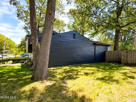 Tiny photo for 6701 Burnham Green Road, Toledo, OH 43615 (MLS # 10008777)