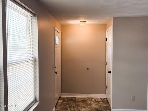 Tiny photo for 6701 Burnham Green Road, Toledo, OH 43615 (MLS # 10008777)