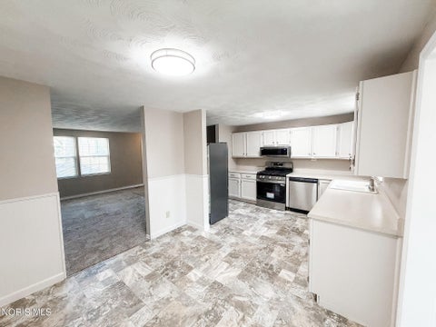 Tiny photo for 6701 Burnham Green Road, Toledo, OH 43615 (MLS # 10008777)