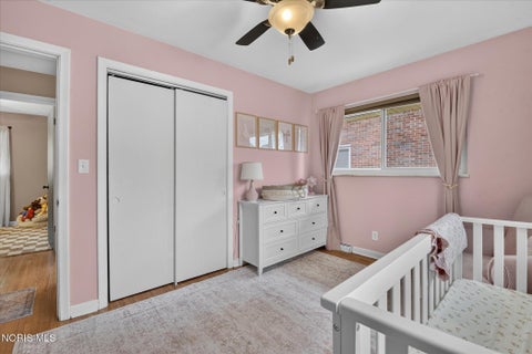 Tiny photo for 800 Phillips Street, Maumee, OH 43537 (MLS # 10011864)