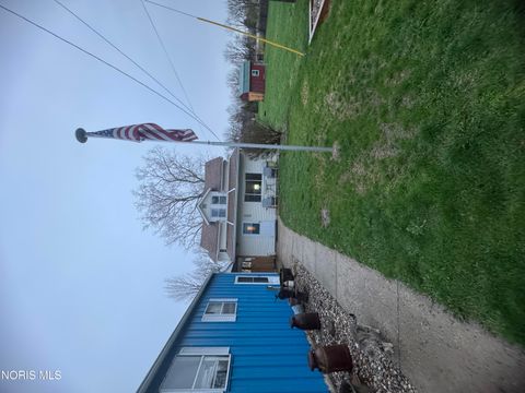 Tiny photo for 24521 Maple Street, Stony Ridge, OH 43463 (MLS # 10006028)