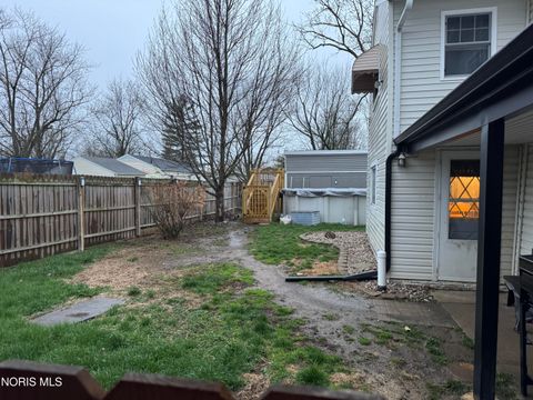 Tiny photo for 24521 Maple Street, Stony Ridge, OH 43463 (MLS # 10006028)