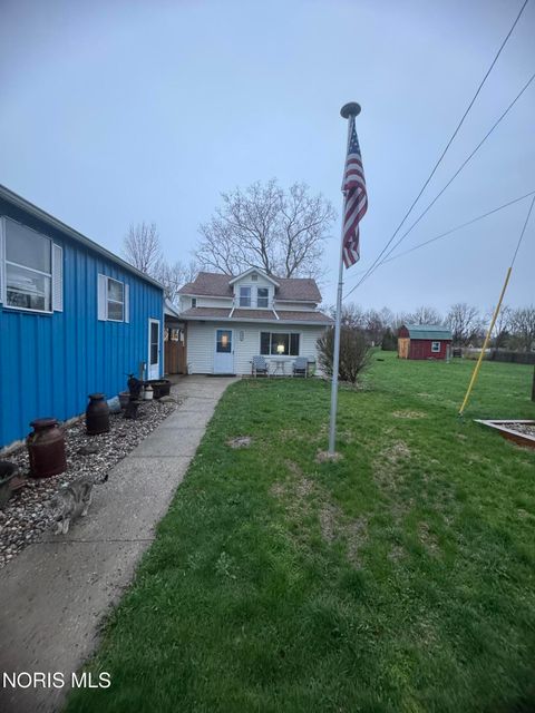 Tiny photo for 24521 Maple Street, Stony Ridge, OH 43463 (MLS # 10006028)