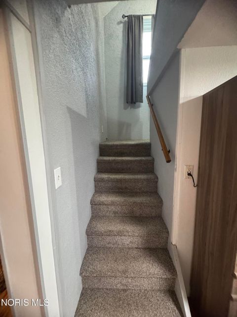 Tiny photo for 24521 Maple Street, Stony Ridge, OH 43463 (MLS # 10006028)