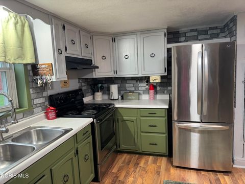 Tiny photo for 24521 Maple Street, Stony Ridge, OH 43463 (MLS # 10006028)