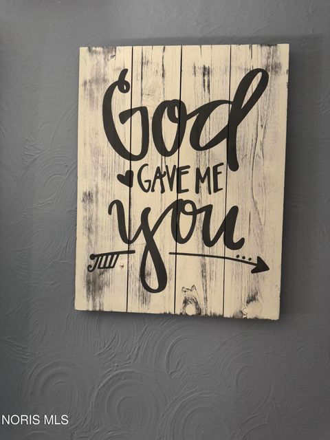 Tiny photo for 24521 Maple Street, Stony Ridge, OH 43463 (MLS # 10006028)