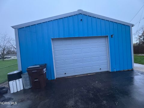 Tiny photo for 24521 Maple Street, Stony Ridge, OH 43463 (MLS # 10006028)