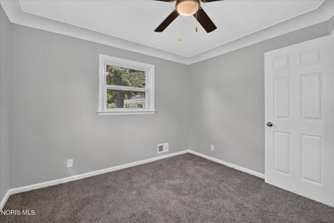 Tiny photo for 2272 Westmonte Road, Toledo, OH 43607 (MLS # 10012576)
