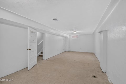 Tiny photo for 2272 Westmonte Road, Toledo, OH 43607 (MLS # 10012576)