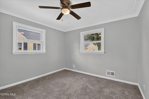Tiny photo for 2272 Westmonte Road, Toledo, OH 43607 (MLS # 10012576)