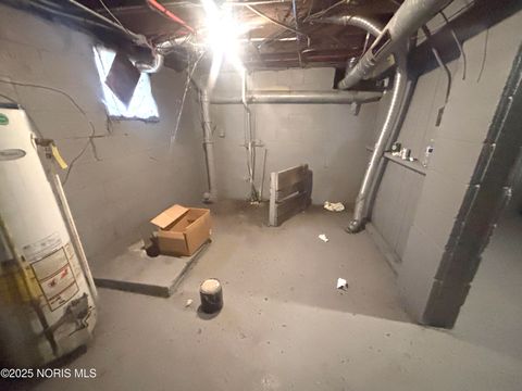 Tiny photo for 1384 Berdan Avenue, Toledo, OH 43612 (MLS # 10002383)