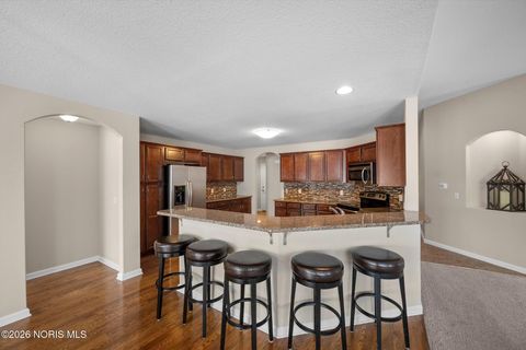 Tiny photo for 1015 Plumcreek Road, Toledo, OH 43615 (MLS # 10003499)