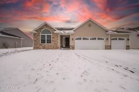 Tiny photo for 1015 Plumcreek Road, Toledo, OH 43615 (MLS # 10003499)