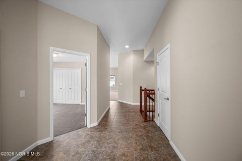 Tiny photo for 1015 Plumcreek Road, Toledo, OH 43615 (MLS # 10003499)