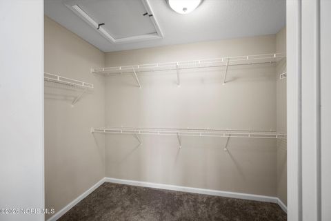 Tiny photo for 1015 Plumcreek Road, Toledo, OH 43615 (MLS # 10003499)