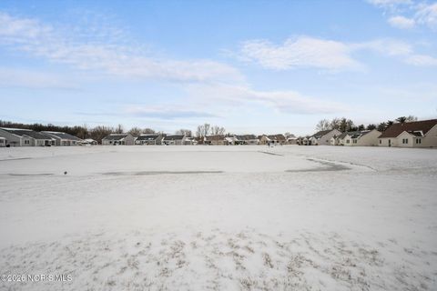 Tiny photo for 1015 Plumcreek Road, Toledo, OH 43615 (MLS # 10003499)