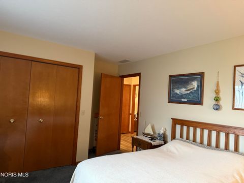 Tiny photo for 318 Country Meadows Drive, Oak Harbor, OH 43449 (MLS # 10004368)