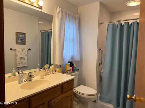 Tiny photo for 318 Country Meadows Drive, Oak Harbor, OH 43449 (MLS # 10004368)