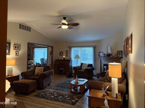 Tiny photo for 318 Country Meadows Drive, Oak Harbor, OH 43449 (MLS # 10004368)