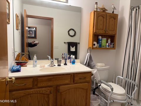 Tiny photo for 318 Country Meadows Drive, Oak Harbor, OH 43449 (MLS # 10004368)