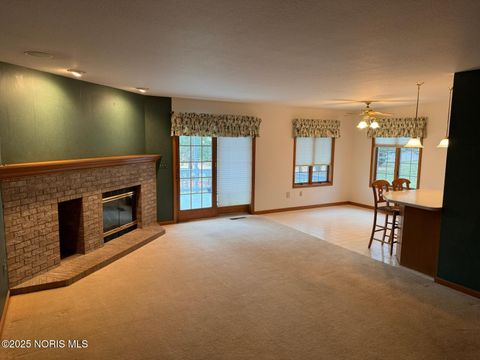 Tiny photo for 144 Deerfield Circle, Bryan, OH 43506 (MLS # 10001366)