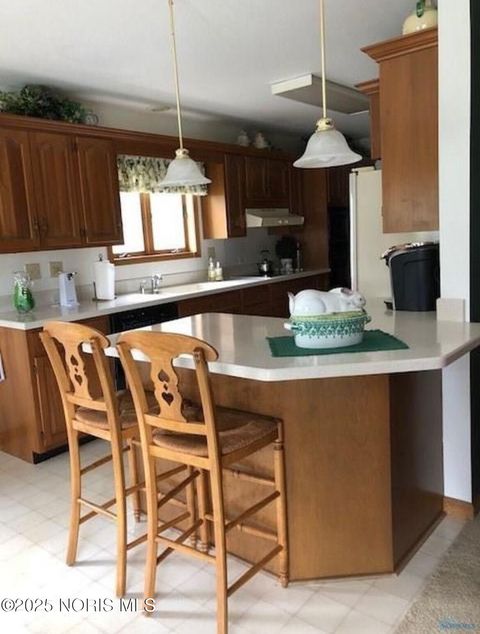 Tiny photo for 144 Deerfield Circle, Bryan, OH 43506 (MLS # 10001366)