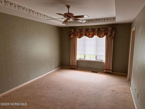 Tiny photo for 144 Deerfield Circle, Bryan, OH 43506 (MLS # 10001366)