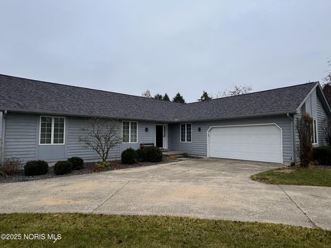 Tiny photo for 144 Deerfield Circle, Bryan, OH 43506 (MLS # 10001366)