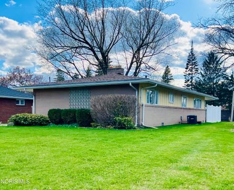 Tiny photo for 5223 Grosse Point Parkway, Toledo, OH 43611 (MLS # 10006036)