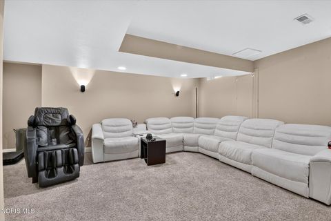 Tiny photo for 5539 Clear Crk Court, Sylvania, OH 43560 (MLS # 10010599)