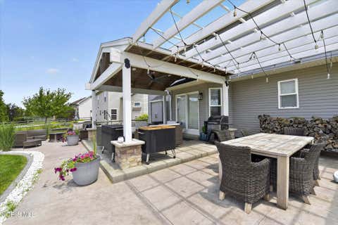 Tiny photo for 5539 Clear Crk Court, Sylvania, OH 43560 (MLS # 10010599)