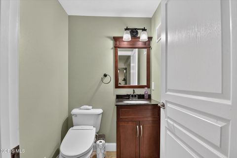 Tiny photo for 5539 Clear Crk Court, Sylvania, OH 43560 (MLS # 10010599)