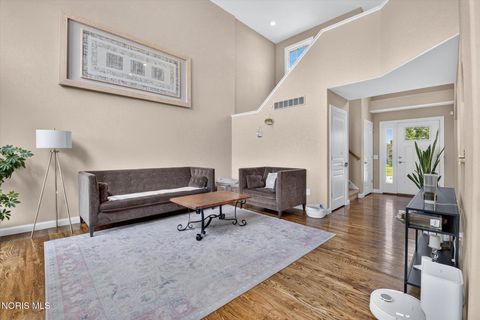 Tiny photo for 5539 Clear Crk Court, Sylvania, OH 43560 (MLS # 10010599)