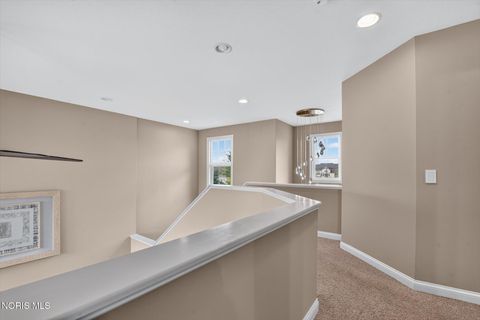 Tiny photo for 5539 Clear Crk Court, Sylvania, OH 43560 (MLS # 10010599)