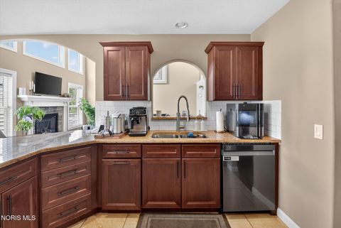 Tiny photo for 5539 Clear Crk Court, Sylvania, OH 43560 (MLS # 10010599)