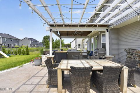 Tiny photo for 5539 Clear Crk Court, Sylvania, OH 43560 (MLS # 10010599)