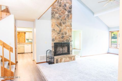 Tiny photo for 222 Lakeview Drive, Bryan, OH 43506 (MLS # 10001778)