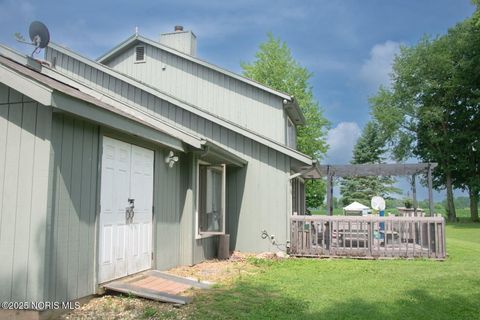 Tiny photo for 222 Lakeview Drive, Bryan, OH 43506 (MLS # 10001778)