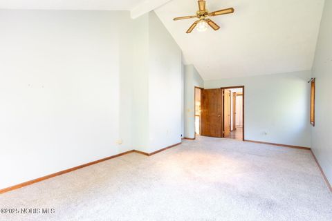 Tiny photo for 222 Lakeview Drive, Bryan, OH 43506 (MLS # 10001778)
