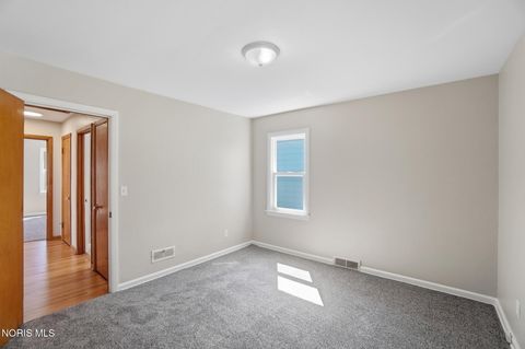 Tiny photo for 502 Brighton Avenue, Toledo, OH 43609 (MLS # 10006155)