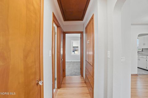 Tiny photo for 502 Brighton Avenue, Toledo, OH 43609 (MLS # 10006155)