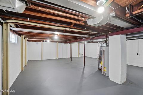 Tiny photo for 502 Brighton Avenue, Toledo, OH 43609 (MLS # 10006155)