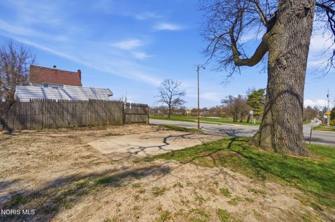 Tiny photo for 502 Brighton Avenue, Toledo, OH 43609 (MLS # 10006155)