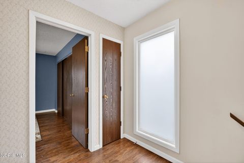 Tiny photo for 5409 Westcastle Drive #Apt 4, Toledo, OH 43615 (MLS # 10005211)