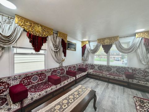 Tiny photo for 2525 Luddington Drive, Toledo, OH 43615 (MLS # 10006565)