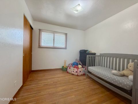 Tiny photo for 2525 Luddington Drive, Toledo, OH 43615 (MLS # 10006565)